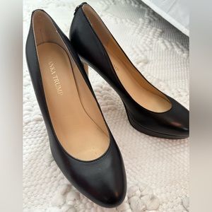 IVANKA TRUMP Black Leather Heels - 7M